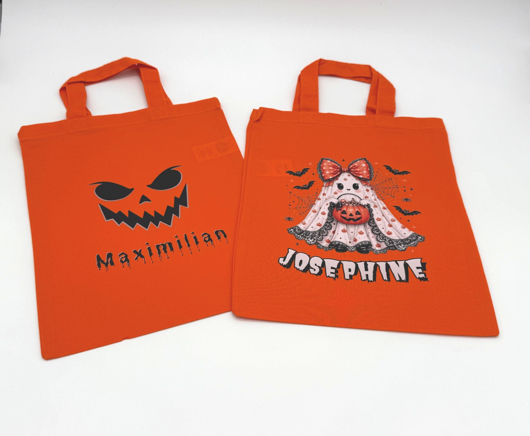 zwei Taschen Halloween Motiv, bedruckt