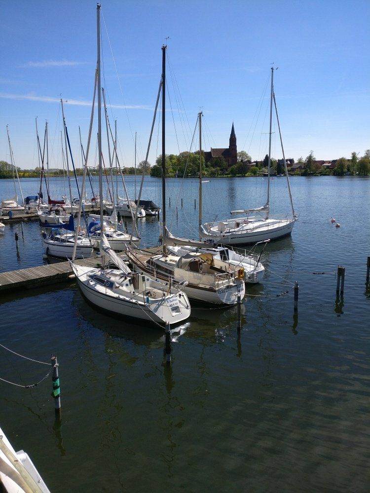 Röbel Urlaub am Wasser - Ferienwohnungen Horn