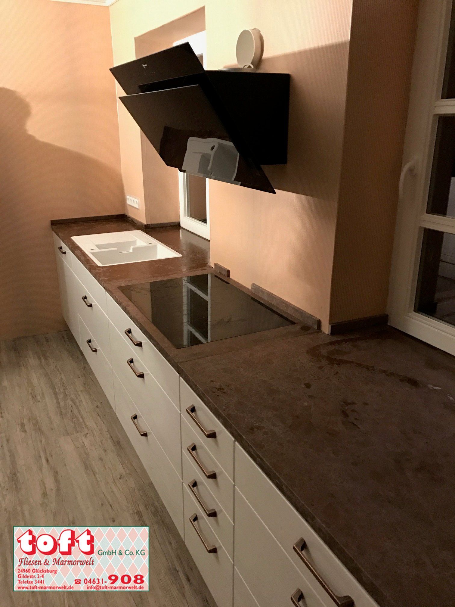 Küchenarbeitsplatten & Waschtische