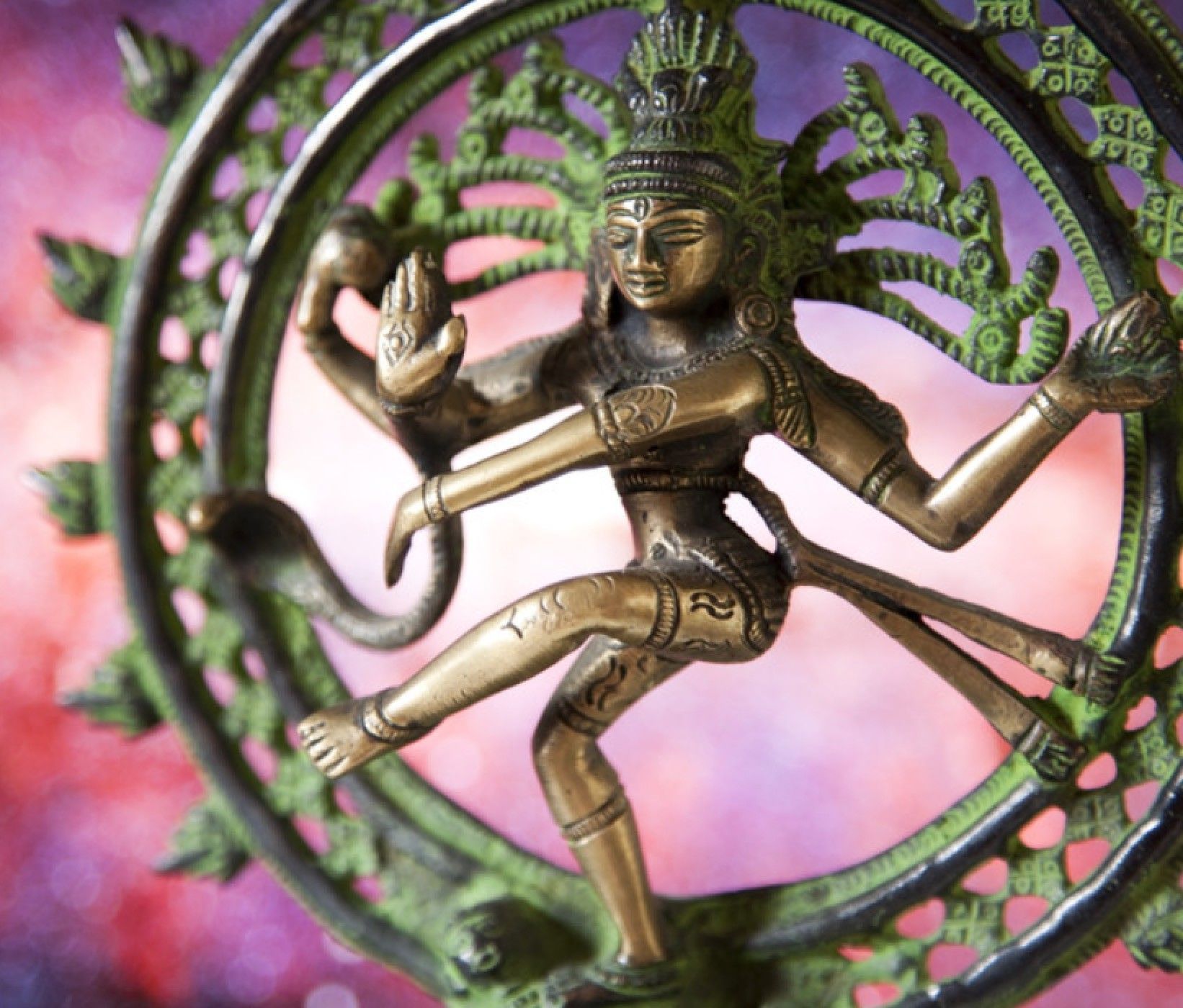 Artikel mit Beate Cuson im Yoga Magazin