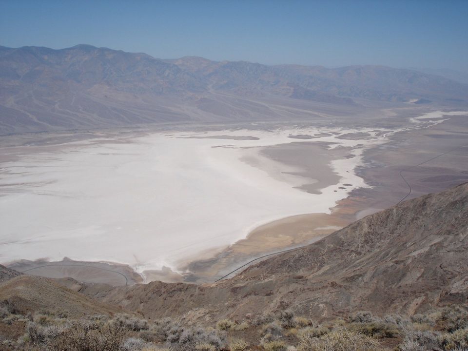 Death Valley Hiking - Dante's View over Death Valley