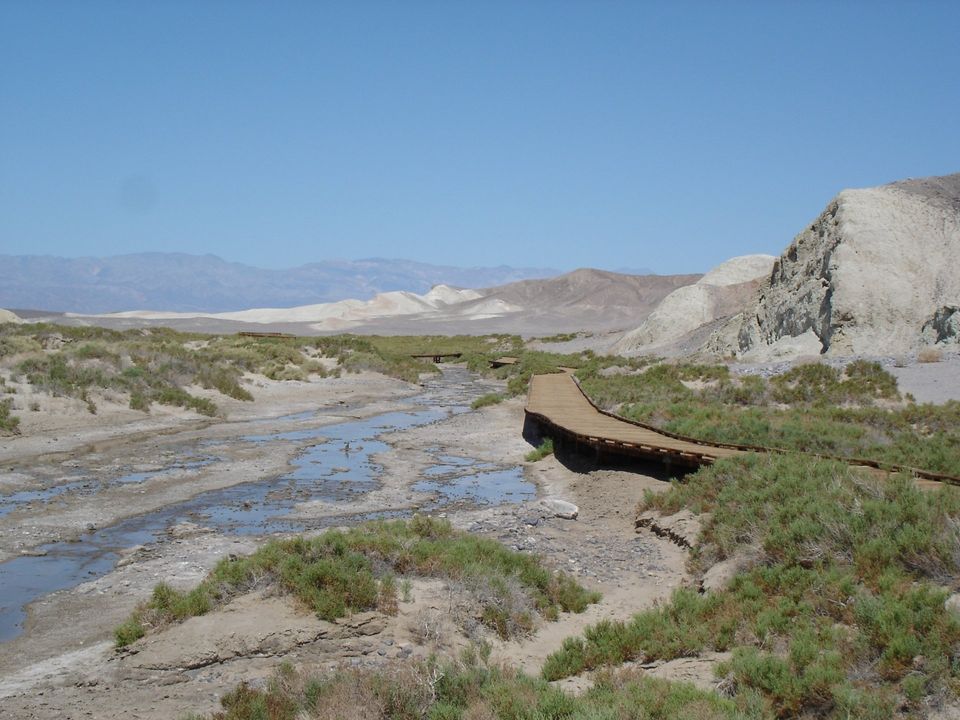 Death Valley Hiking - Salt Creek Trail to the Pupfish