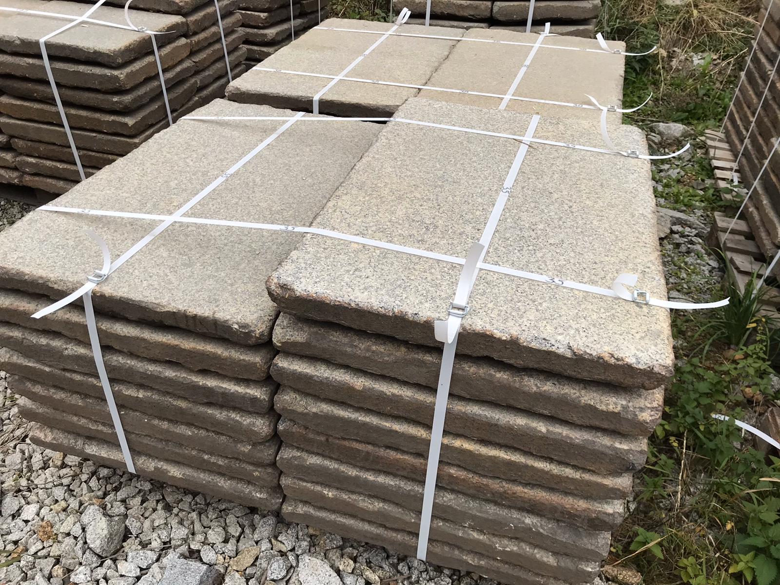 Granit Krustenplatten grau-gelb gebraucht palettiert