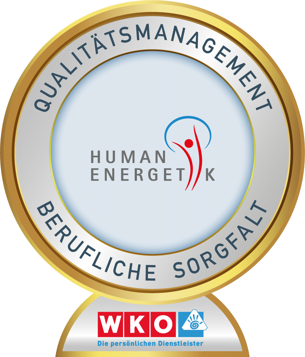Plakette Qualitätsmanagement der Humanenergetik als Siegel für Nina Stepanek