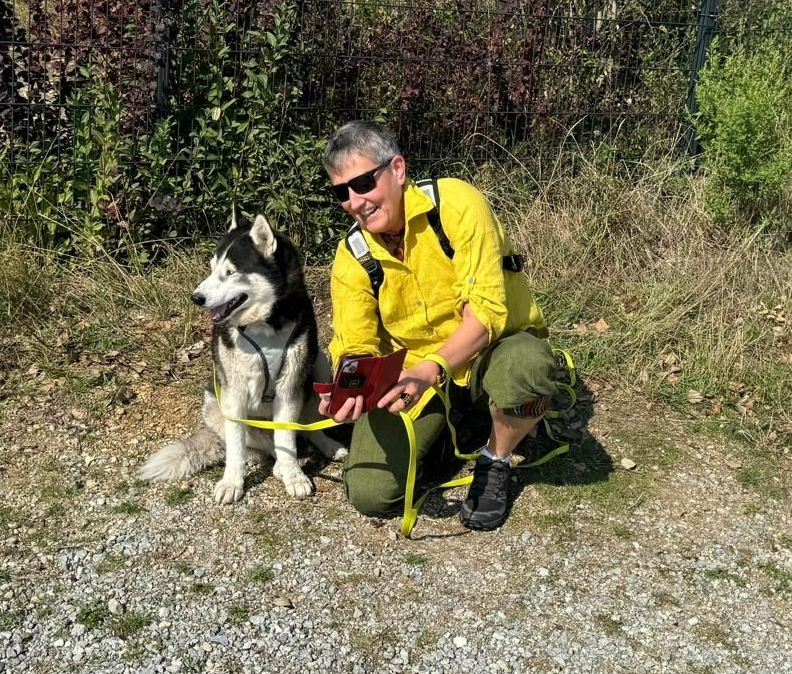 Hundeschule Frauenkirchen
Hundeschule Seewinkel
Hundeschule Burgenland
Hundeschule Nordburgenland
Hundeschule Bezirk Neusiedl am See
Hundetraining Frauenkirchen
Hundetraining Seewinkel
Hundetraining Burgenland
Hundetrainer Frauenkirchen
Hundetrainer Seewinkel
Hundetrainer Burgenland
Hundesportverein Frauenkirchen
Hundesportverein Seewinkel
Hundesportverein Burgenland
Freizeitwuffel
Freizeitwuffel Frauenkirchen
Freizeitwuffel Seewinkel
Alltagstraining Hund
Alltagstraining Frauenkirchen
Social Walk
Social Walk Burgenland
Maulkorbberatung
Maulkorbberatung Frauenkirchen
Maulkorbberatung Seewinkel
Maulkorbberatung Burgenland
mobiles Hundetraining
mobiles Hundetraining Burgenland
mobiles Hundetraining Seewinkel
mobiles Hundetraining Bruck an der Leitha
Verhaltensberatung Hund
Verhaltensberatung Burgenland
Verhaltensberatung Seewinkel
Welpenkurs Frauenkirchen
Welpenschule Frauenkirchen
Welpenschule Seewinkel
Welpentraining
Junghundetraining
Seniorenhundetraining
Longieren mit Hund
DegiQuest
Mobility Parcours Hund
Mantrailing
Mantrailing Burgenland
Mantrailing Seewinkel
positive Verstärkung
tierschutzqualifiziertes Hundetraining