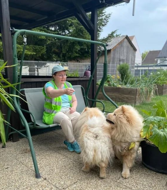 Hundeschule Frauenkirchen
Hundeschule Seewinkel
Hundeschule Burgenland
Hundeschule Nordburgenland
Hundeschule Bezirk Neusiedl am See
Hundetraining Frauenkirchen
Hundetraining Seewinkel
Hundetraining Burgenland
Hundetrainer Frauenkirchen
Hundetrainer Seewinkel
Hundetrainer Burgenland
Hundesportverein Frauenkirchen
Hundesportverein Seewinkel
Hundesportverein Burgenland
Freizeitwuffel
Freizeitwuffel Frauenkirchen
Freizeitwuffel Seewinkel
Alltagstraining Hund
Alltagstraining Frauenkirchen
Social Walk
Social Walk Burgenland
Maulkorbberatung
Maulkorbberatung Frauenkirchen
Maulkorbberatung Seewinkel
Maulkorbberatung Burgenland
mobiles Hundetraining
mobiles Hundetraining Burgenland
mobiles Hundetraining Seewinkel
mobiles Hundetraining Bruck an der Leitha
Verhaltensberatung Hund
Verhaltensberatung Burgenland
Verhaltensberatung Seewinkel
Welpenkurs Frauenkirchen
Welpenschule Frauenkirchen
Welpenschule Seewinkel
Welpentraining
Junghundetraining
Seniorenhundetraining
Longieren mit Hund
DegiQuest
Mobility Parcours Hund
Mantrailing
Mantrailing Burgenland
Mantrailing Seewinkel
positive Verstärkung
tierschutzqualifiziertes Hundetraining
Chow Chow