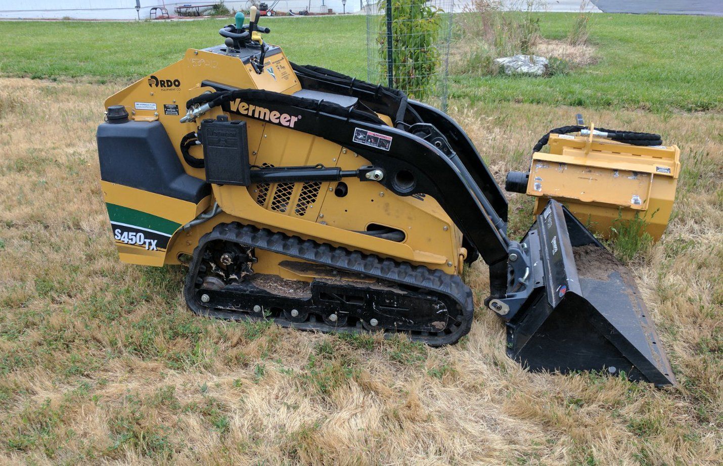 Mini Skid Steer and Mini Excavator Rentals in Atascadero, CA