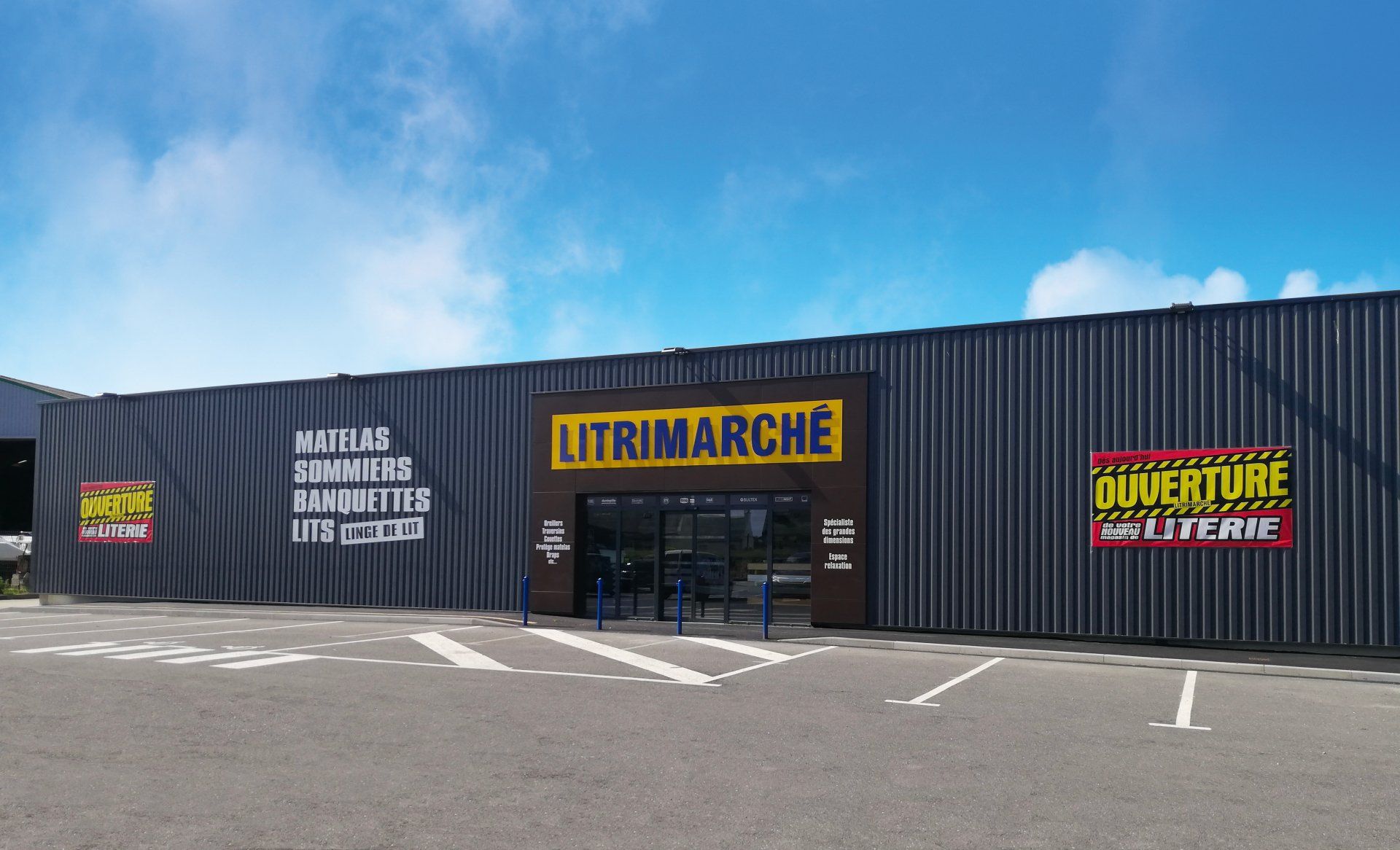 Nouveau magasin à SaintPoldeLéon