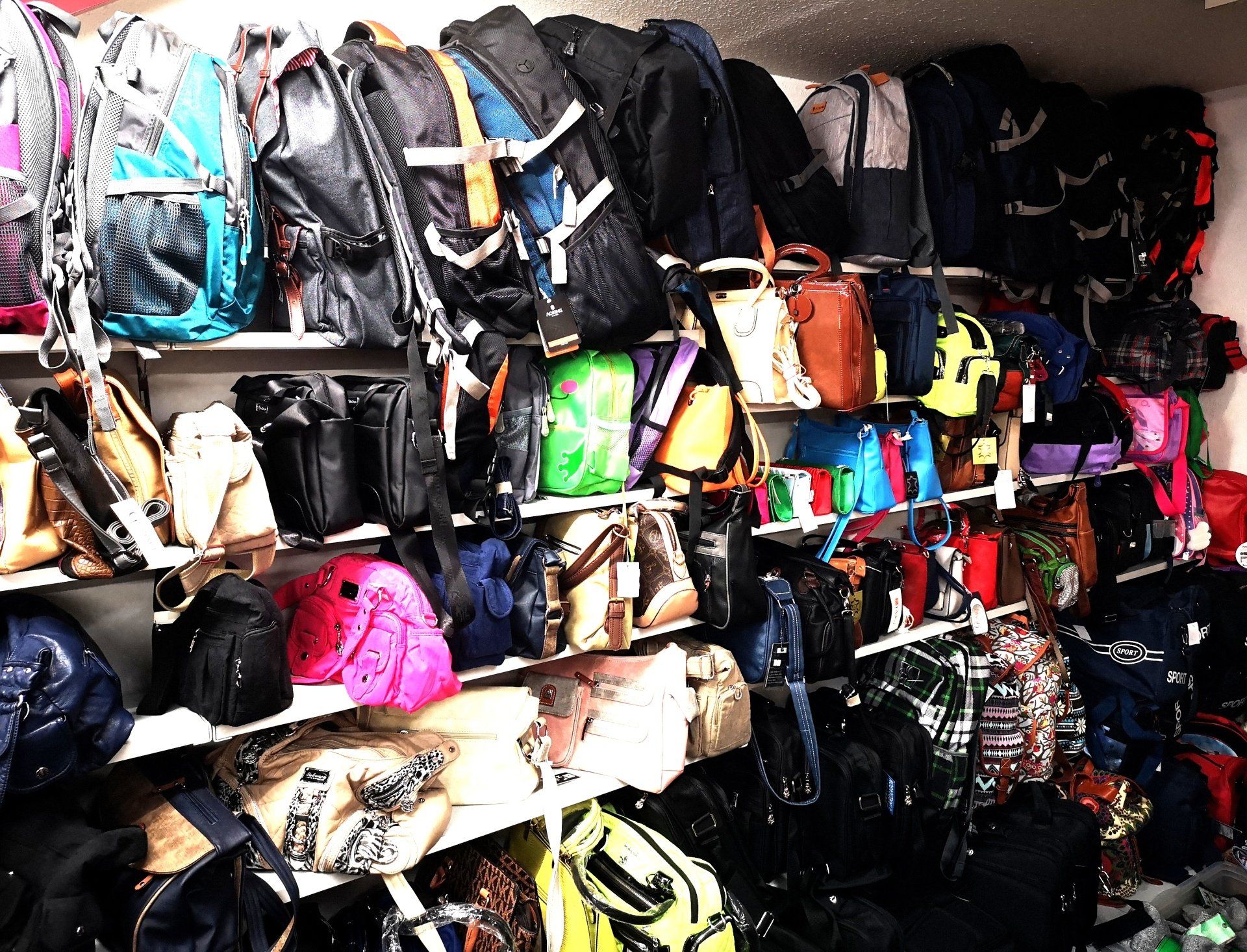 Lederwaren, Schultaschen, Handtaschen, Geldbörse