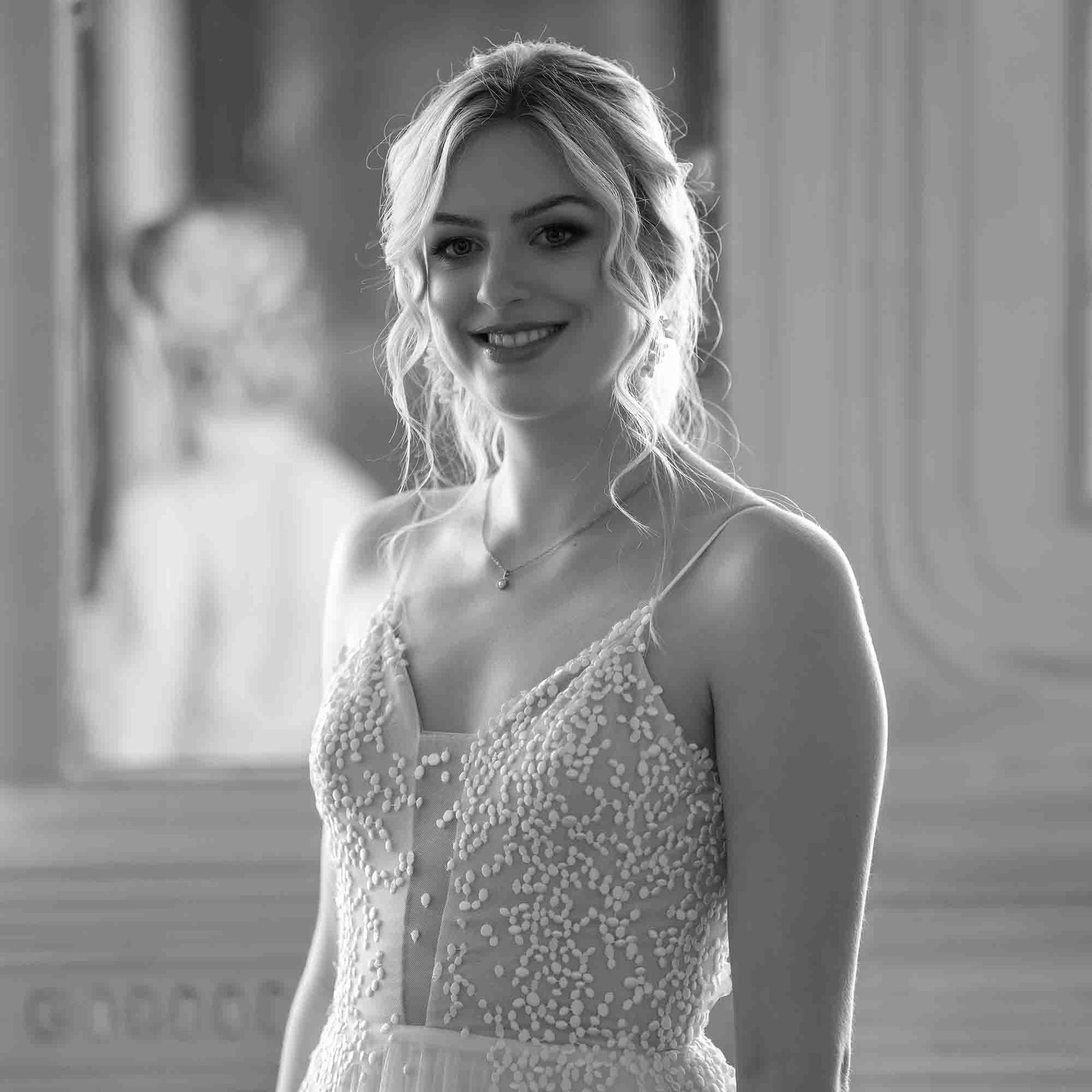 glückliche Braut - Hochzeitsfotograf