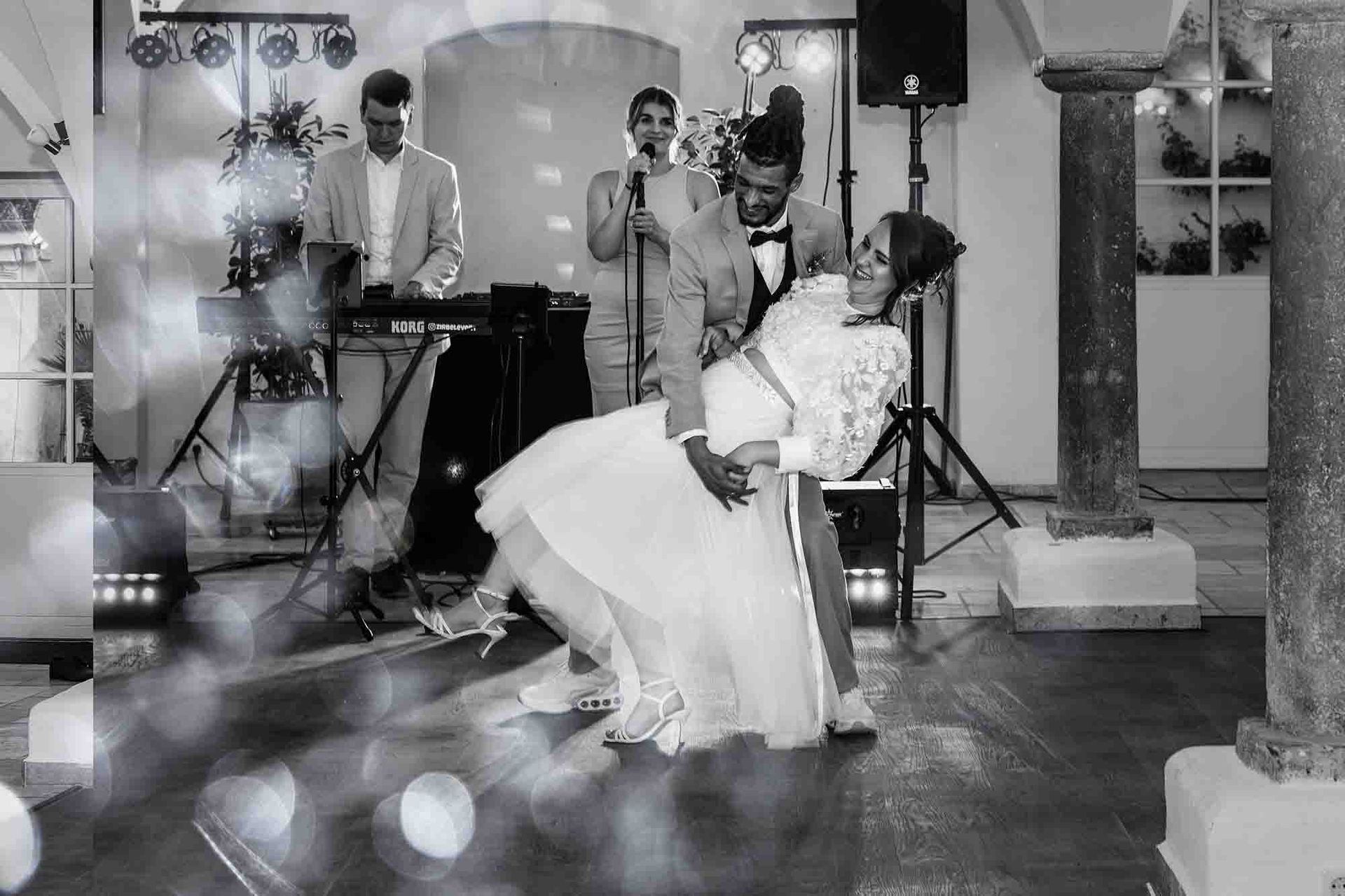 Partystimmung Hofgut Sickertshofen Hochzeit