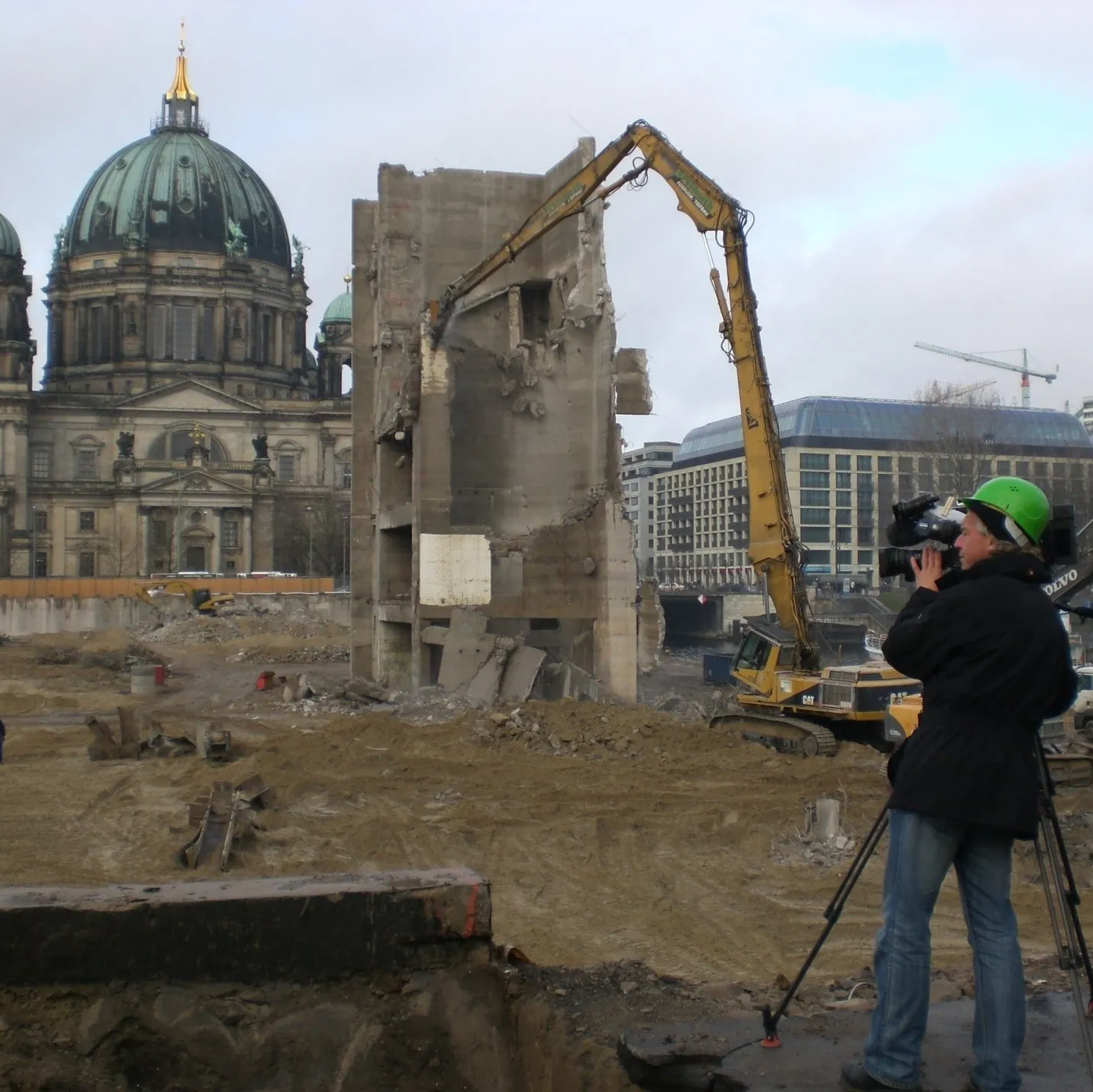 pictures in motion Kamerateam beim Bundestag, Reichstag in Berlin