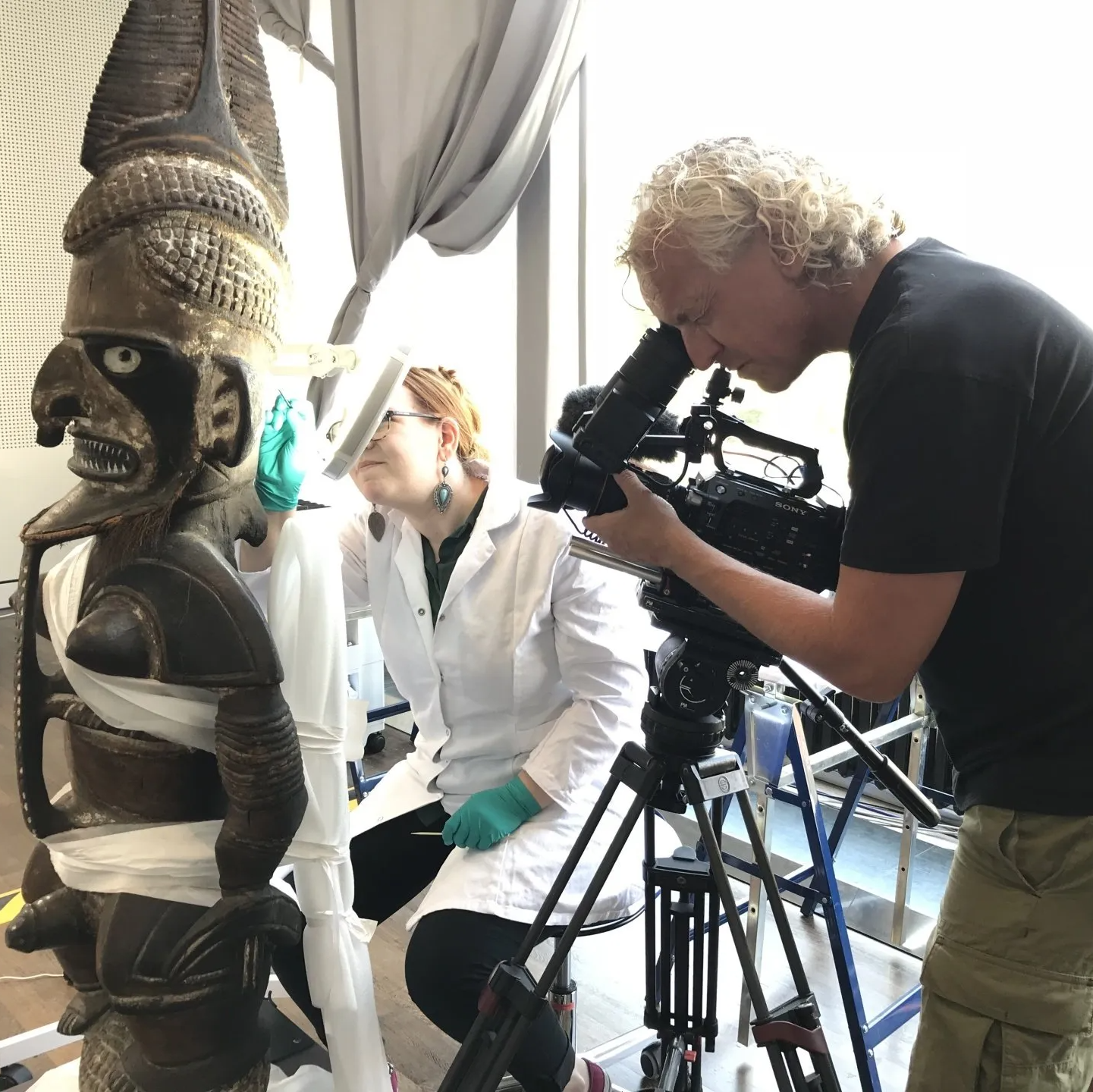 pictures in motion Kamerateam im Museum