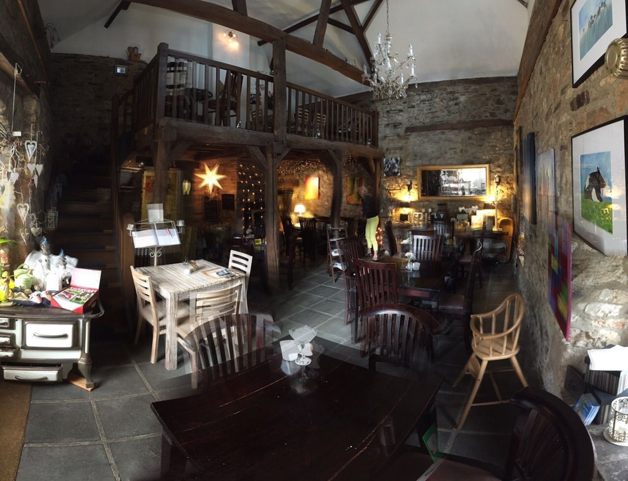 Cafe Bistro Landlust in Blankenheim - gemütlicher Innenraum