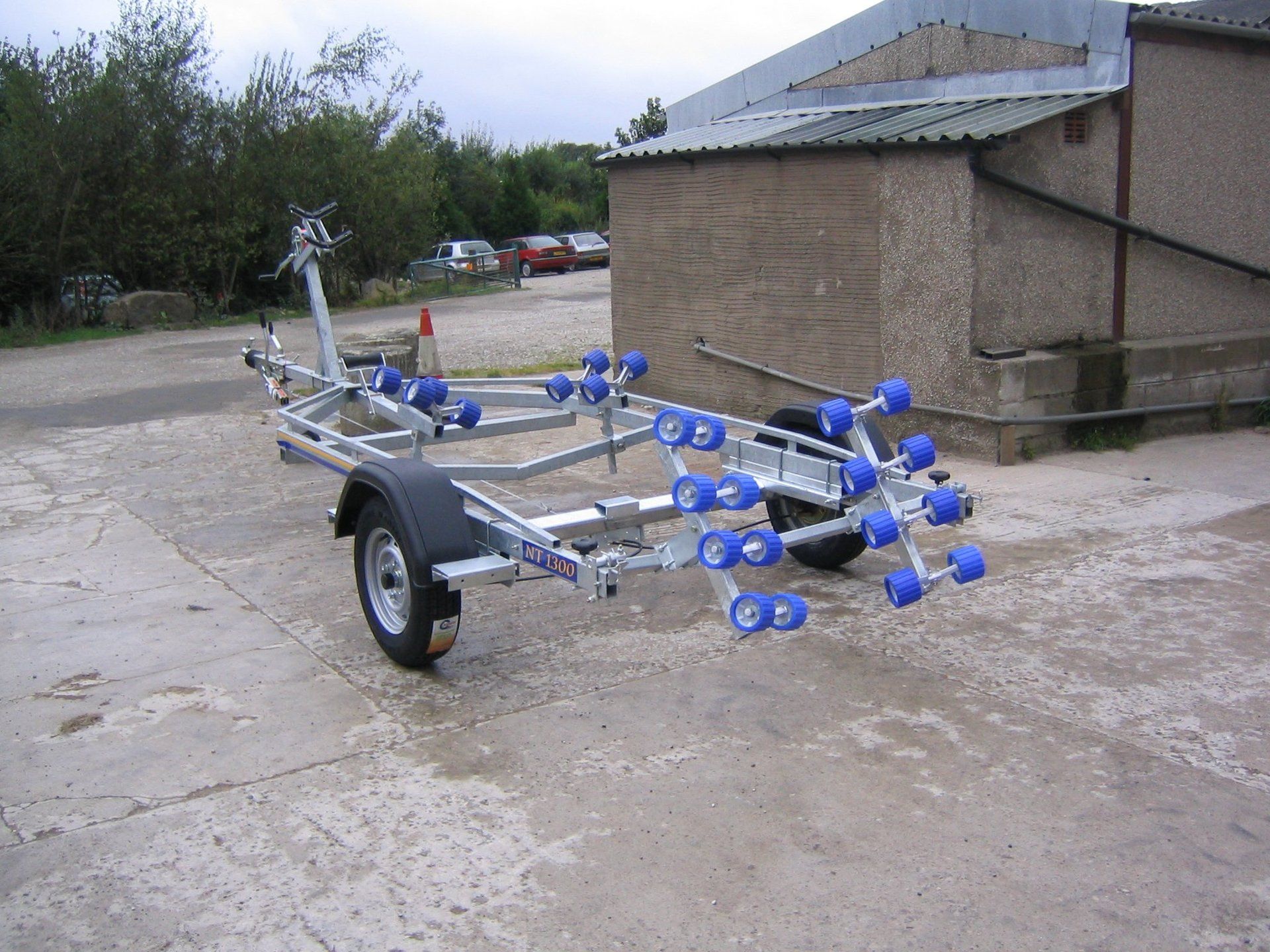 NT1300 Trailers
