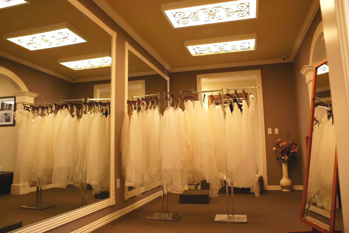 | Wedding Dresses,Bridesmaid,Tuxedo Dallas Fort Worth Bridal Boutique