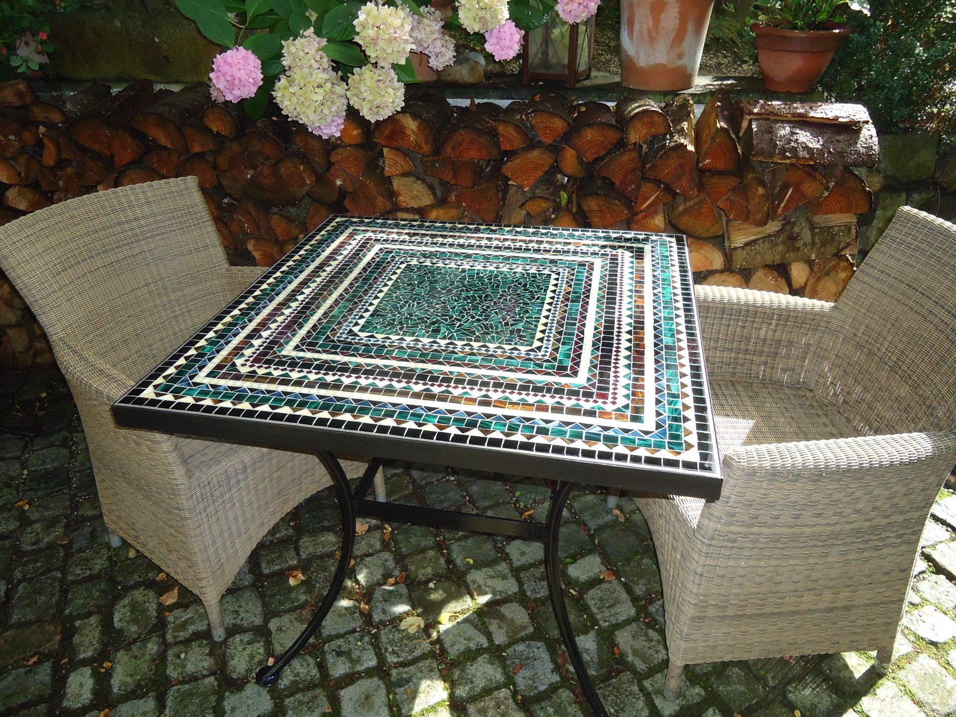 MosaiktischGalerie wetterfest frostsicher winterhart