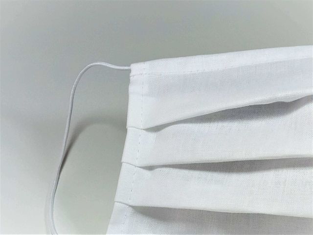 Confezione da 3 Beige Verde Nero morbido cotone Maschere viso riutilizzabile Lavabile in lavatrice Handcrafted doppio strato di tessuto aderente e confortevole con earloops elastiche per donneuomini