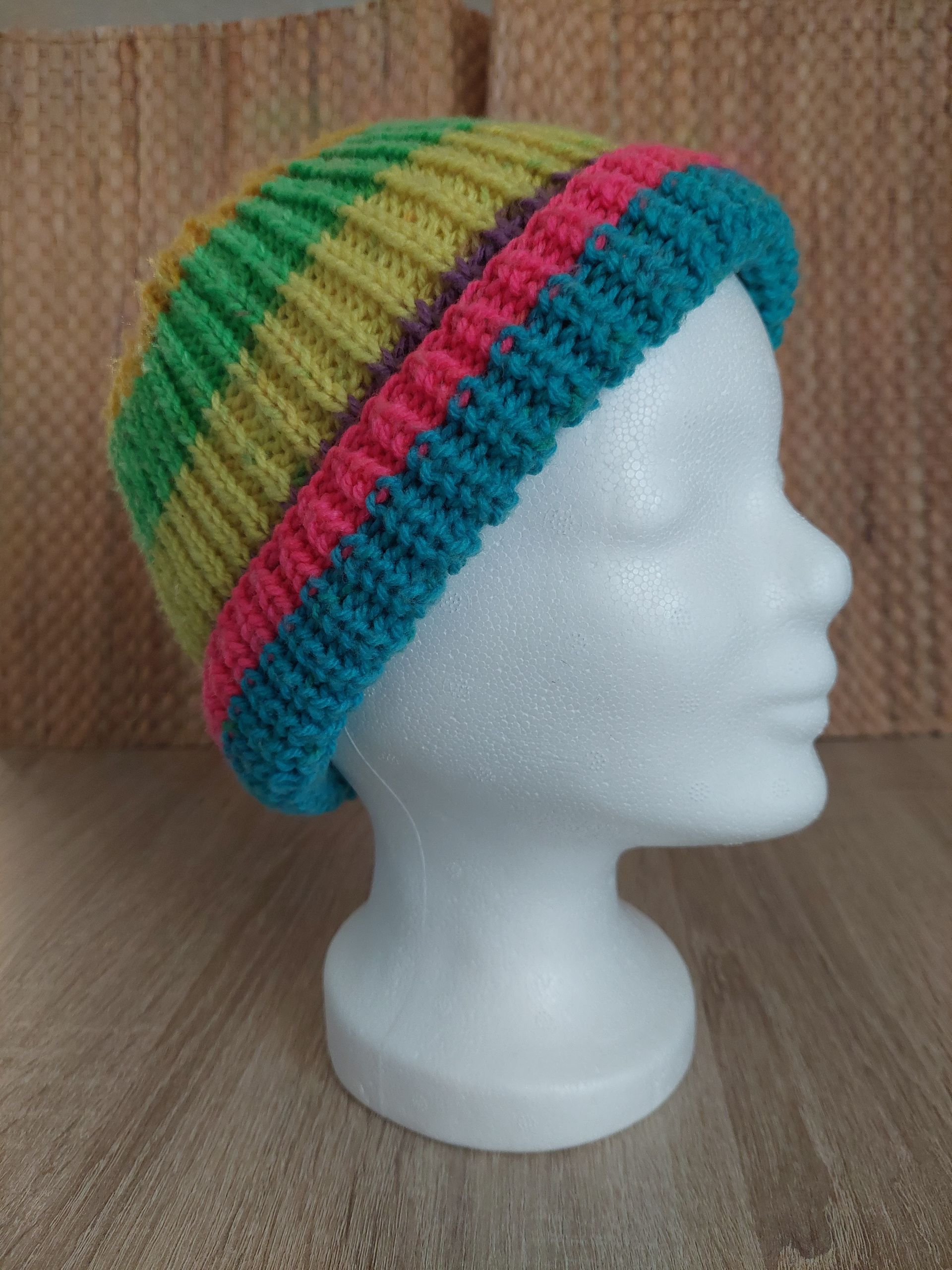 Strickmütze für Kinder, bunter Farbverlauf