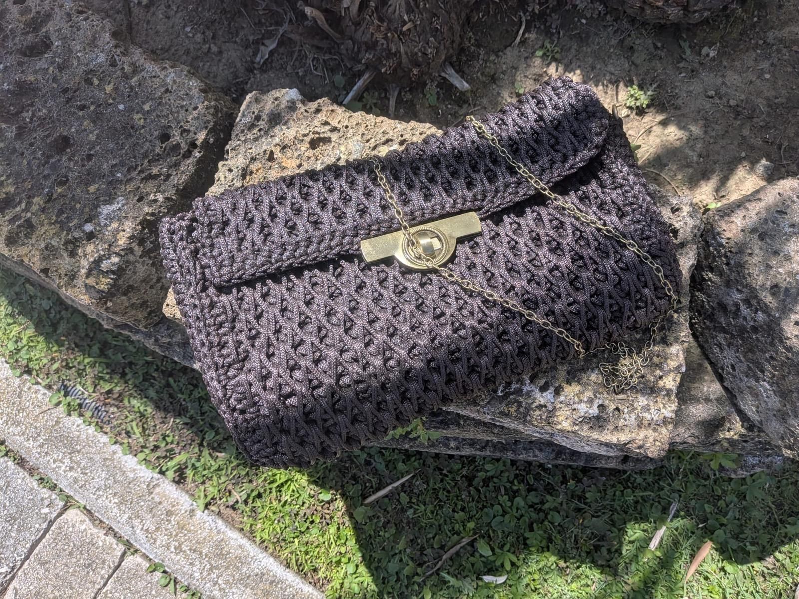 elegante Häkeltasche / Clutch