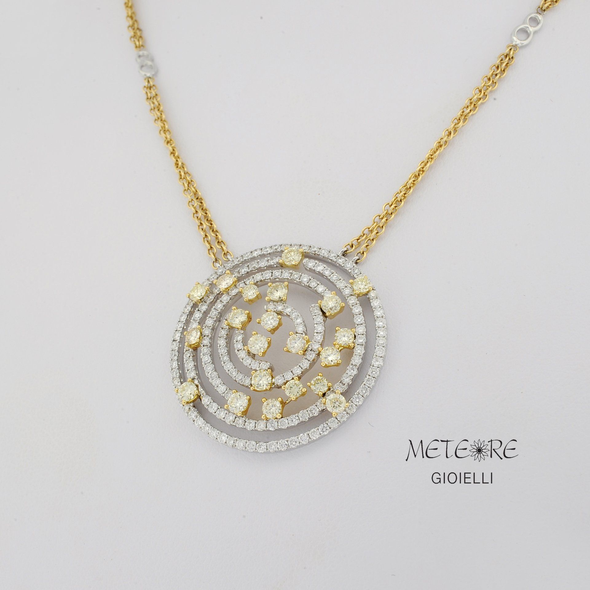 Collana in Oro con Diamanti