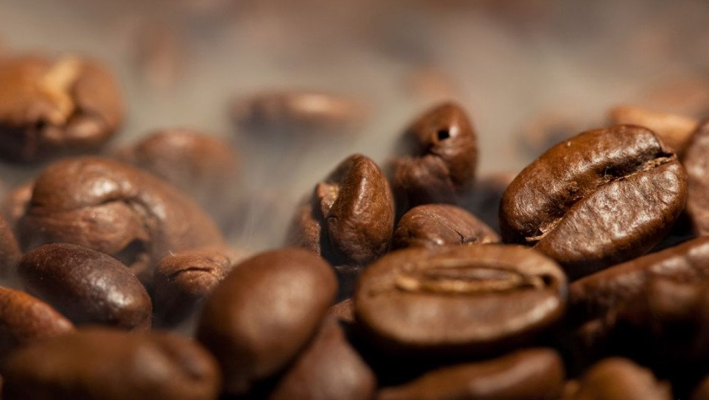 Freshly roasted coffee beans contain caffeine