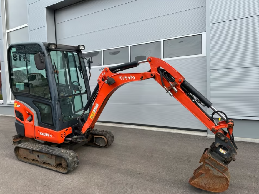 Kubota X019