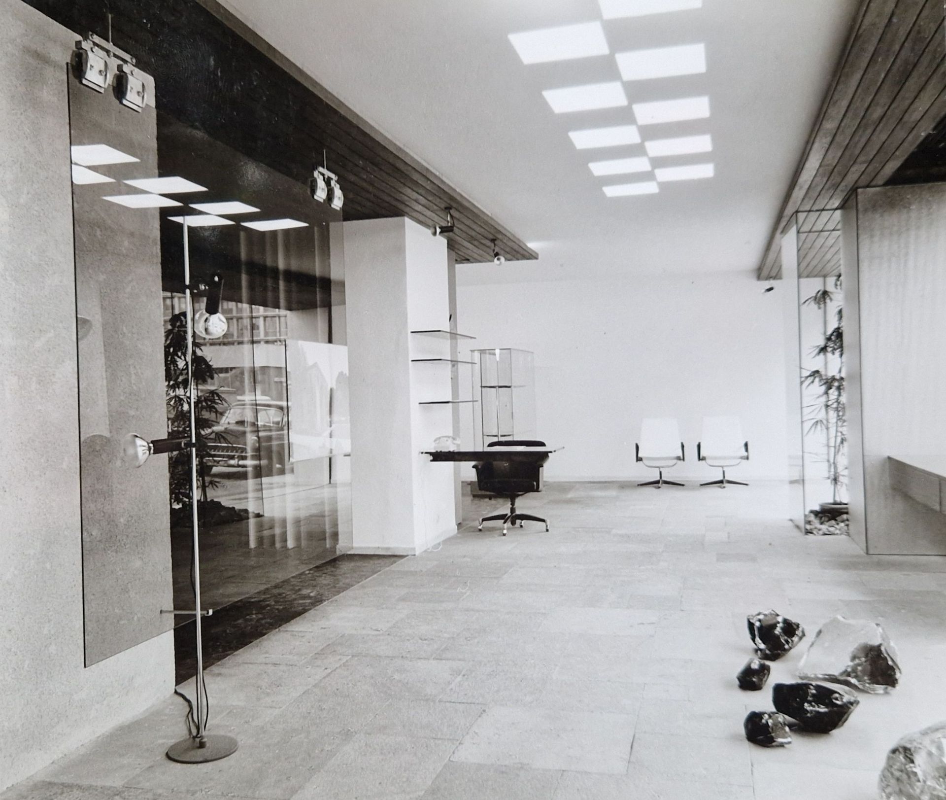 Ladeneinrichtungen aus Glas