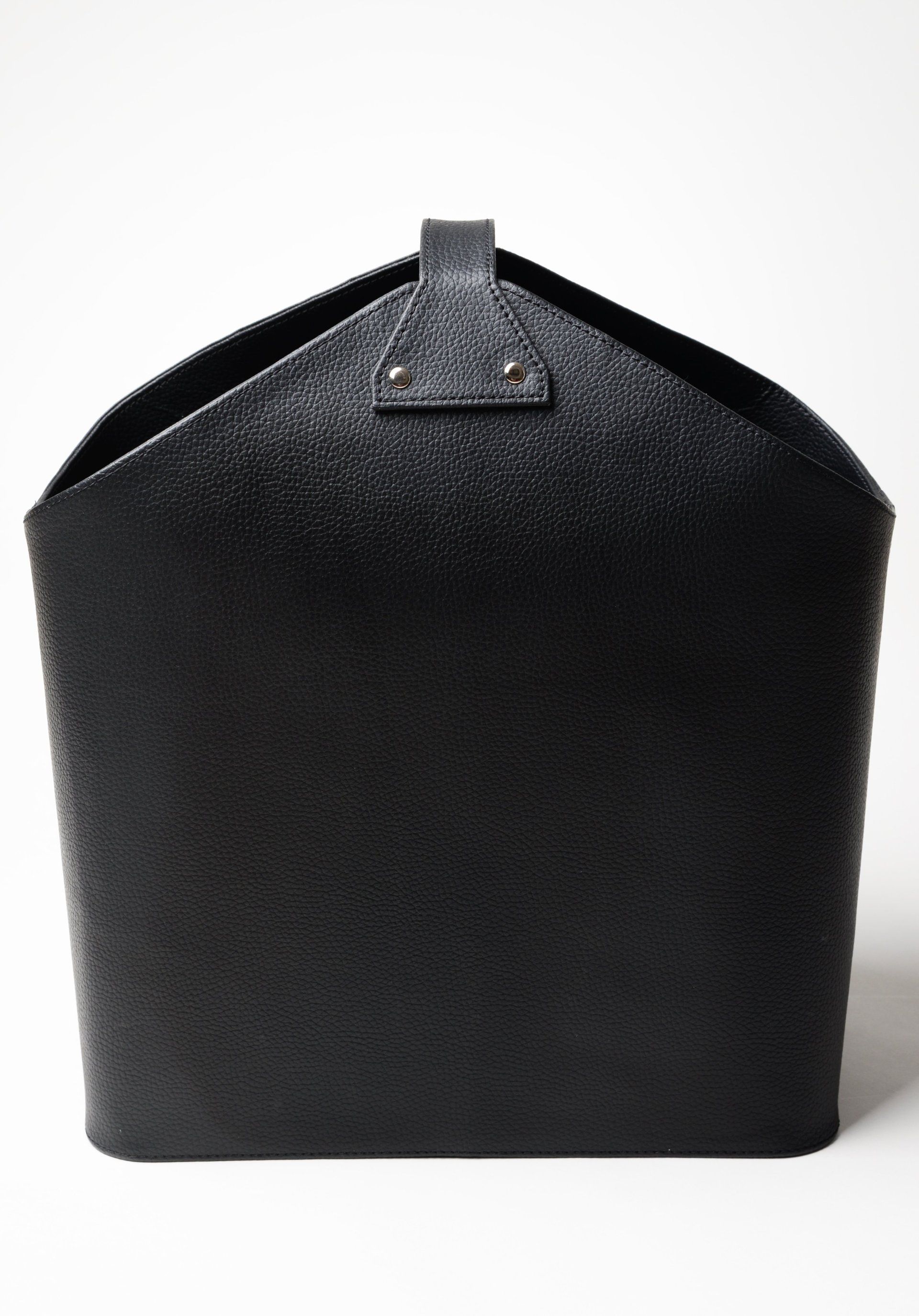 Zeitungskorb;Korb;Carry bag;Tasche;Leder;Lederimitat genarbt;schwarz;Handmade