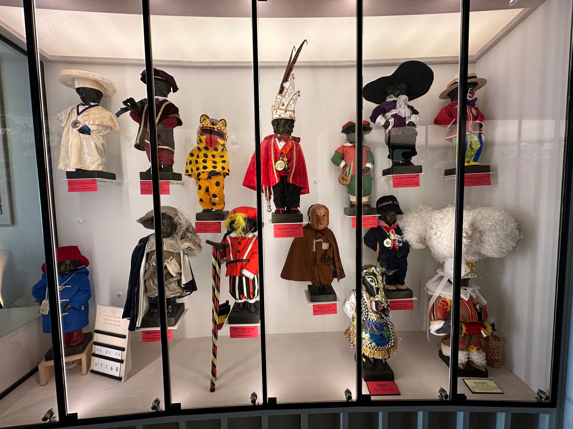 Kostüme im GardeRobe Manneken Pis Museum