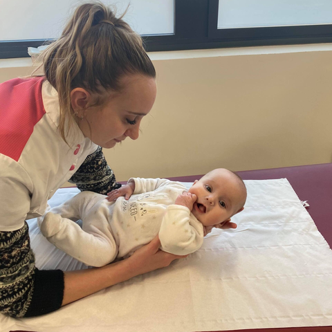 Osteopathe Pour Nourrissons Pascale Martin Nimes Et Salon De Provence