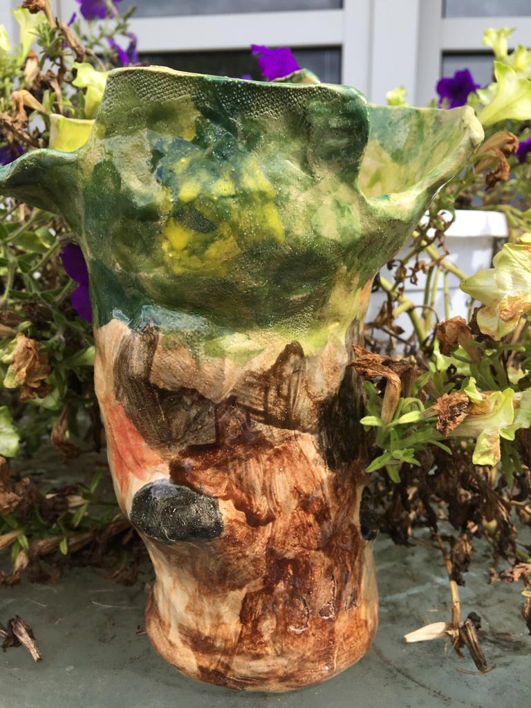 Oda Von Seherr-Thoss | A tribut to all trees Keramik Nr. 1