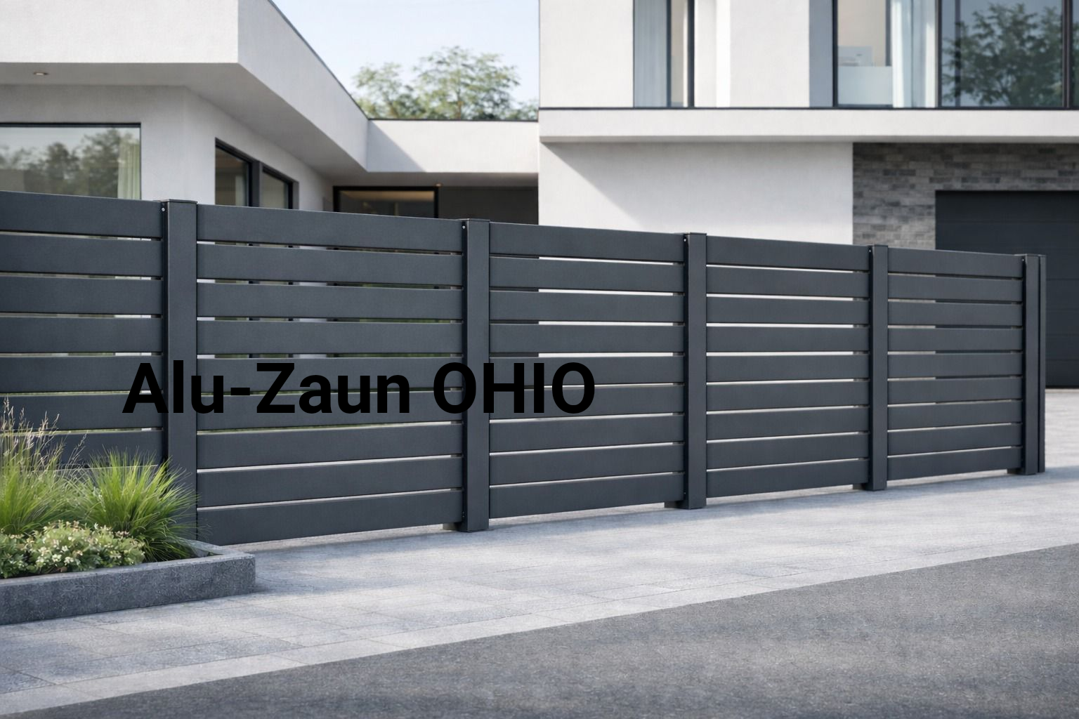 Alu-Paneele, sehr dickwandig dadurch sehr stabil mit Topoberfläche. Unsere neuen Zaunprofile