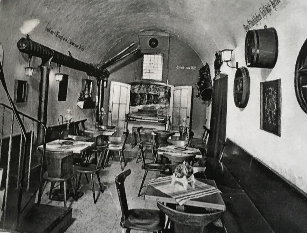Ehemaliger Sternenkeller – 1965 · Sitzplätze