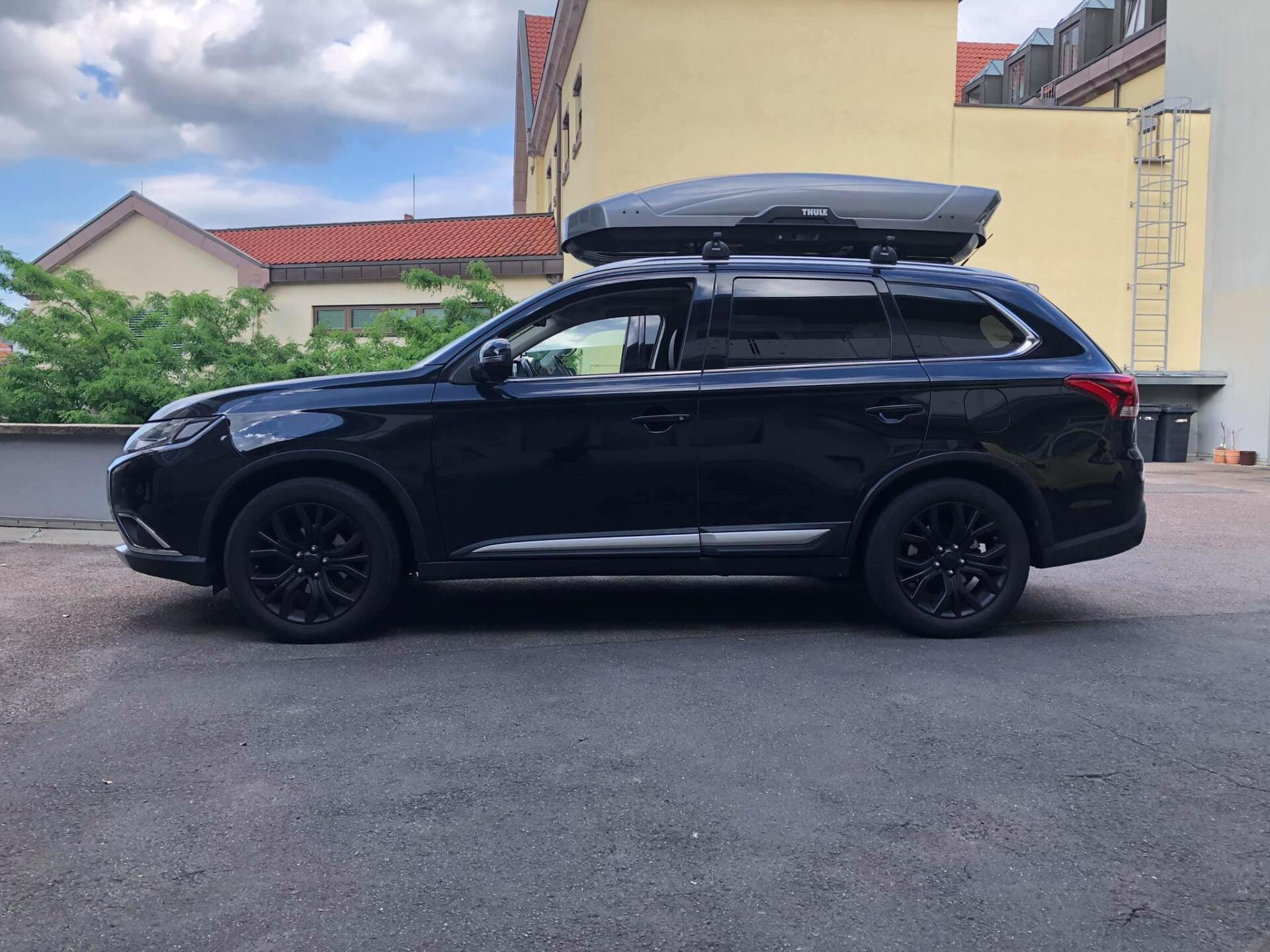 Thule outlander 3