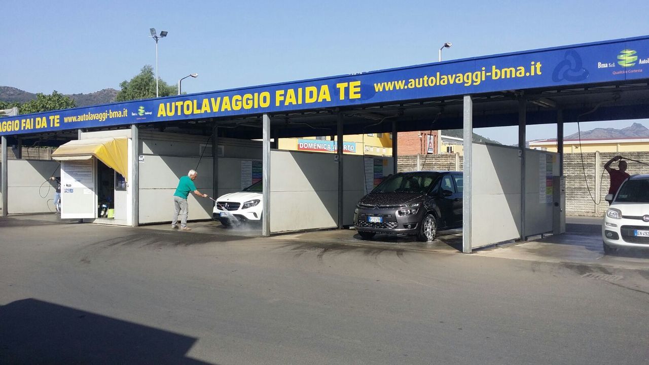 xxl autolavaggio a mano senza rulli ferrara