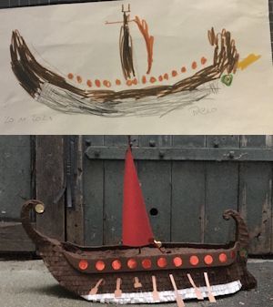Kinderzeichnung eines Wikingerschiffs neben einem 3D-Modell des Schiffes, beide in Braun-, Rot- und Goldtönen.
