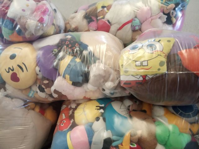 wholesale used toys