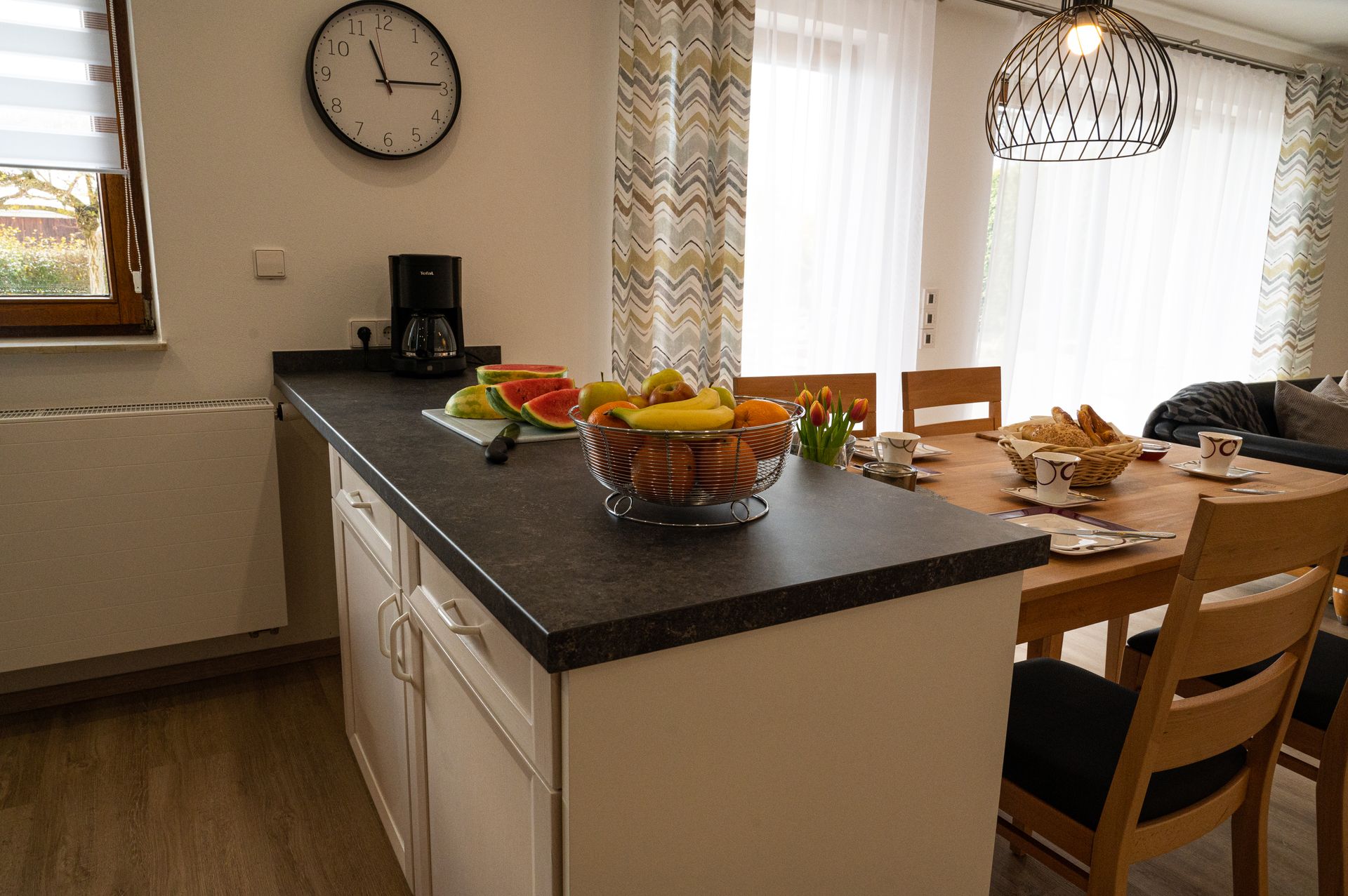 Ferienwohnung Hochalb Bitz Wohn-Essbereich