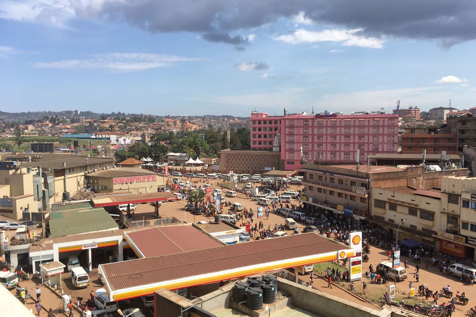Blick über die Innenstadt, das Zentrum in Kampala. Kampala ist die Hauptstadt von Uganda.