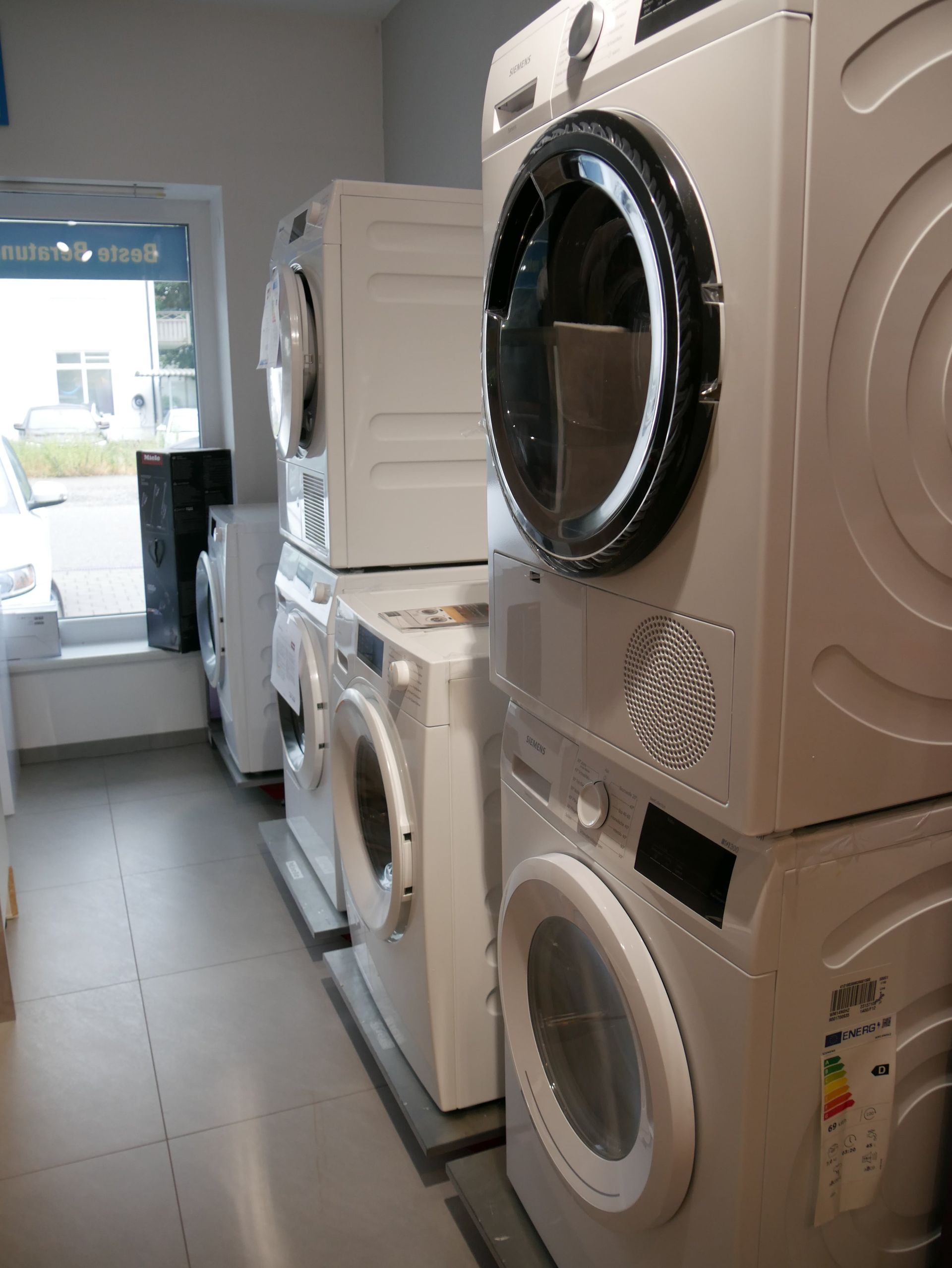 Waschmaschinen bei Elektro Widhammer