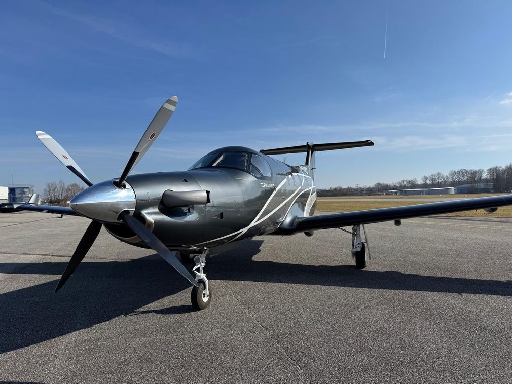 PC-12/45, Flugzeughandel