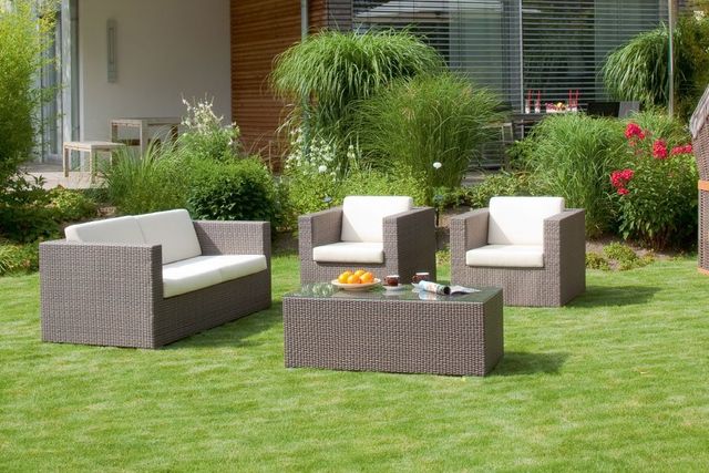 Gartenmobel Lounge Mit Der Optimalen Sitzhohe Und Sitztiefe