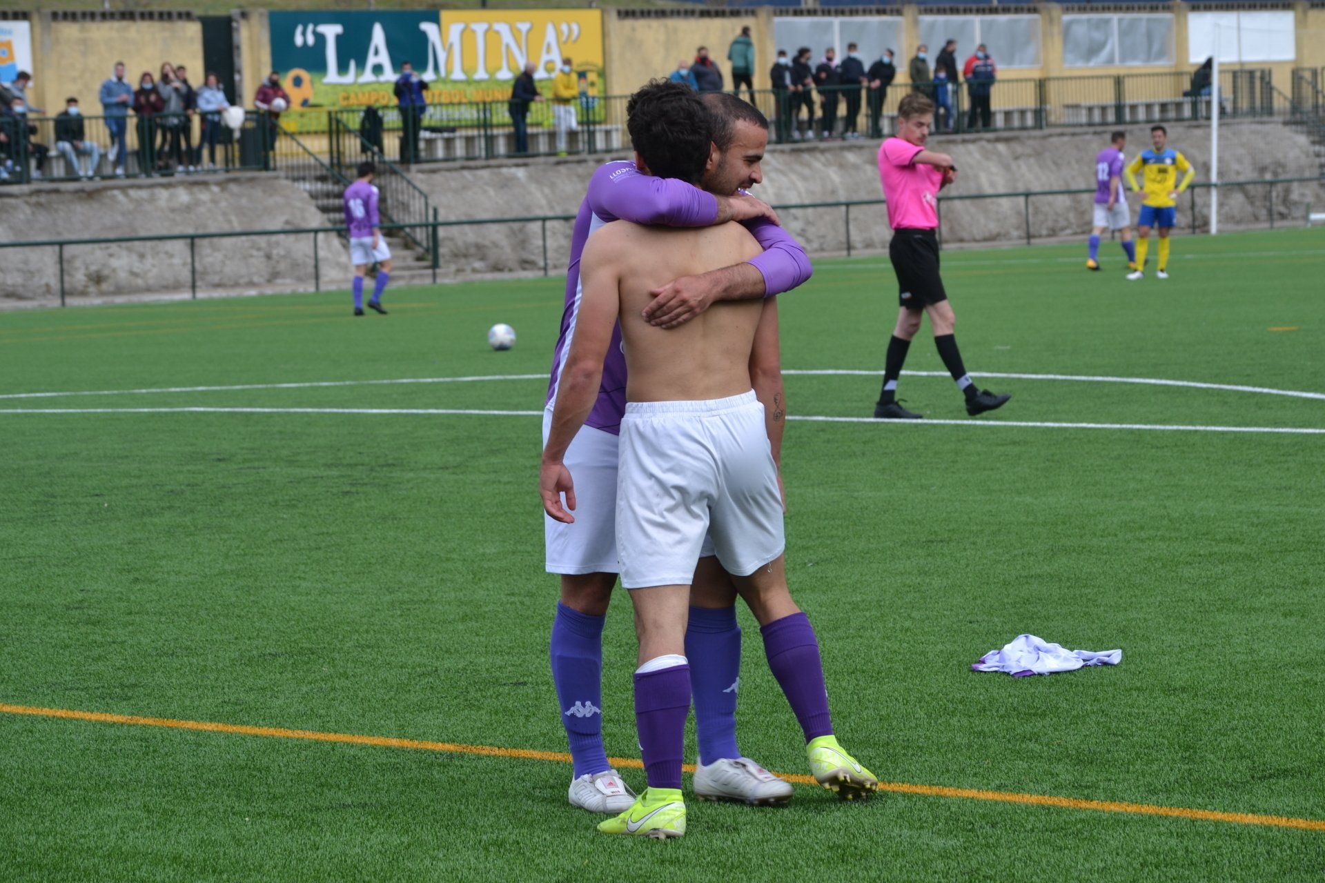 Gol de Arry Monteresma la Atalaya frente al San Esteban de Gormaz