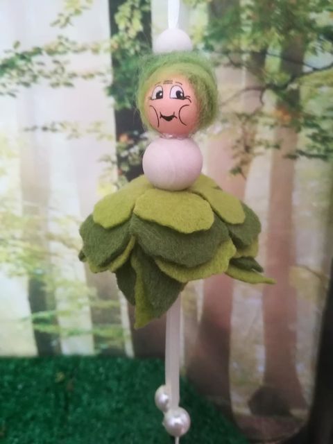Whimsical Whispers Tweedlings Tweed Harris Wooden Peg Doll