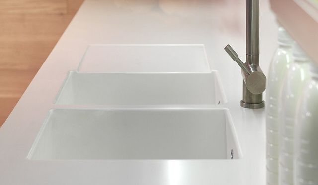 Lavelli Cucina In Corian.Piani Per Cucina E Bagno In Corian Ottavio Snc Arredamenti