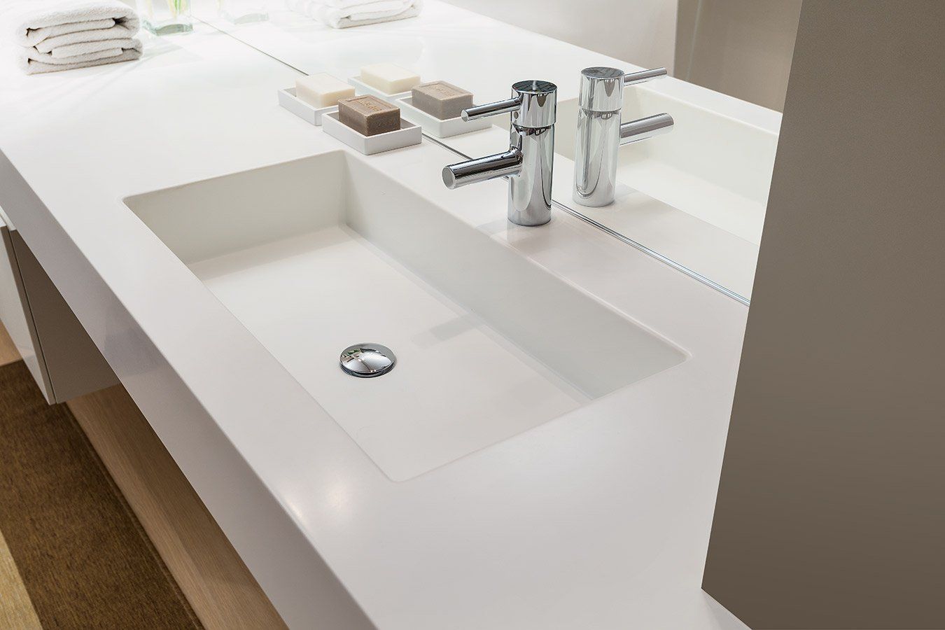 Piani per cucina e bagno in