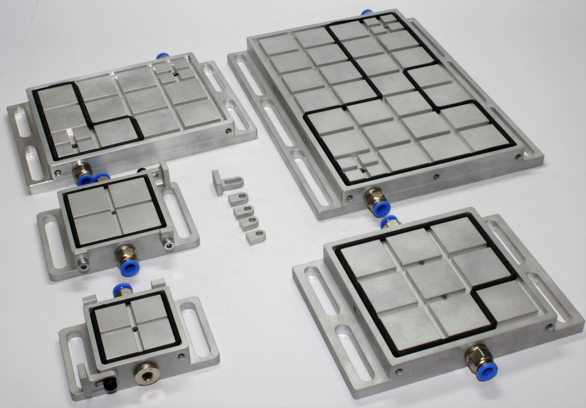 Modulare Vakuumplatten aus Aluminium flexibel kombinierbar für individuelle Fertigungsanforderungen