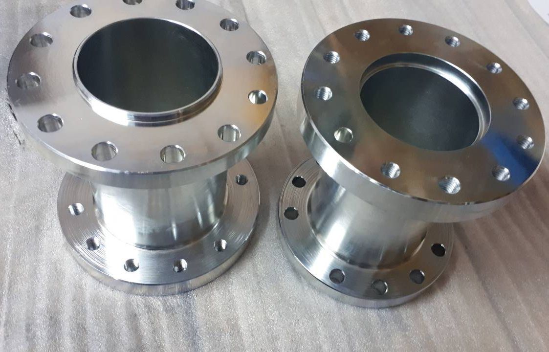 CNC-gedrehte Maschinenteile – präzise bearbeitet für höchste Anforderungen in der Industrie.