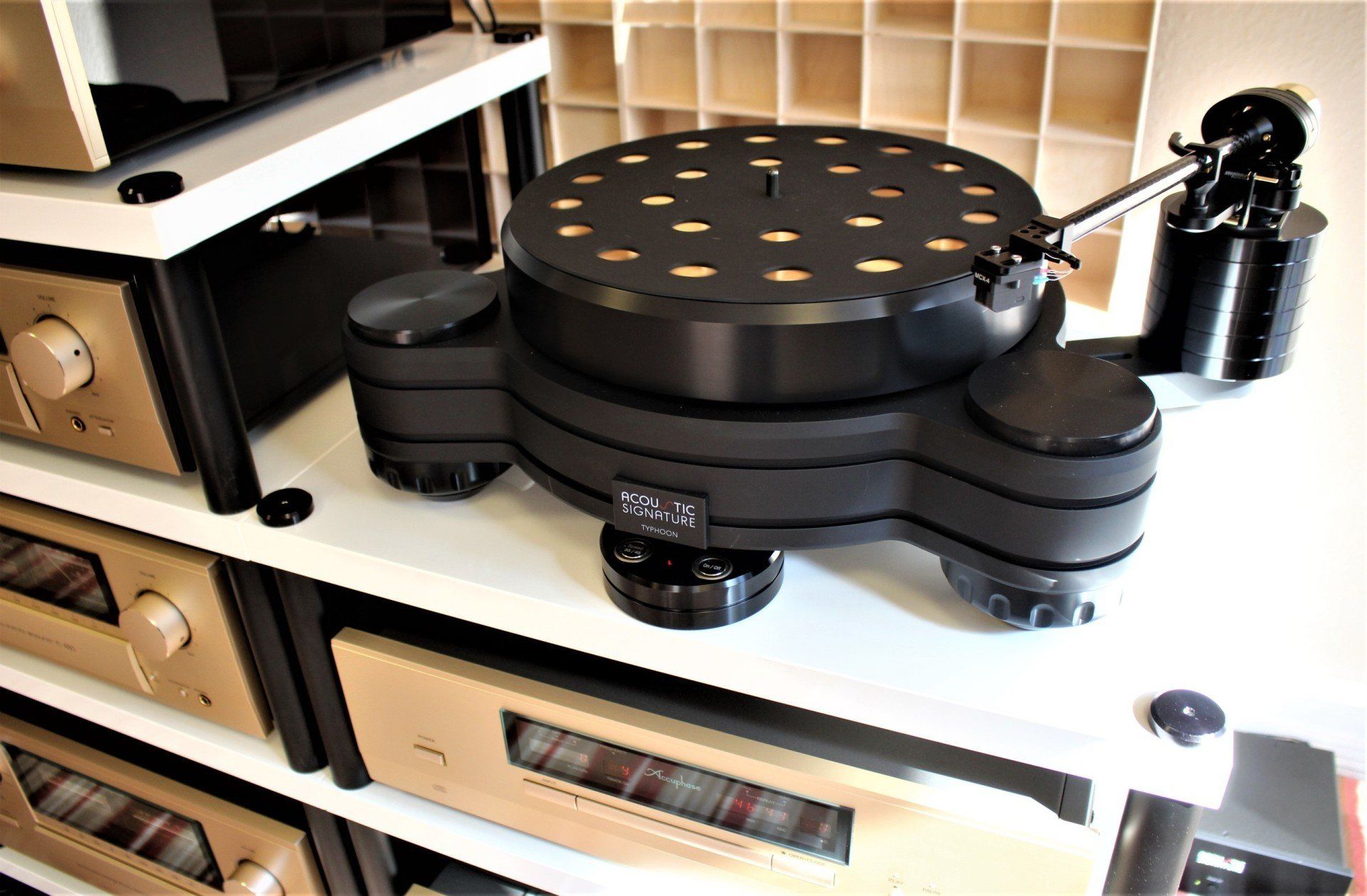 HiFi Studio System Reference